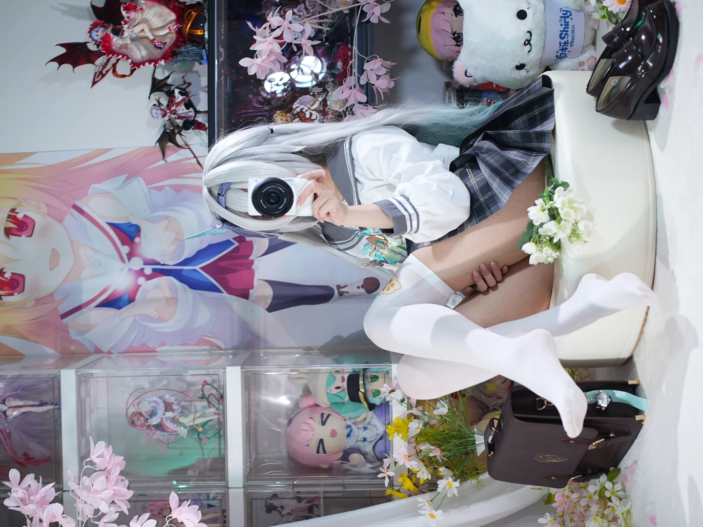 白栎Shirly - No.028 春日流萤 [130P,25V-7.23GB]01